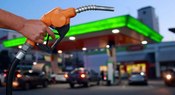 Akaryakıtta değişim dalgası hız kesmiyor: Motorin zammı bugün pompaya yansıdı! 21 Temmuz 2023 akaryakıt fiyatları