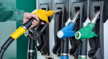 Akaryakıtta indirim bekleniyor: Benzin ve motorin ne kadar? İstanbul, Ankara, İzmir akaryakıt fiyatları kaç TL?