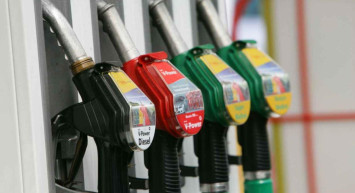 Akaryakıtta son dakika değişimi: Yeniden 20 liranın altına geriledi