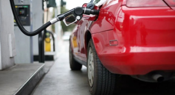 Akaryakıttaki yeni düzenlemeyi Bakan Şimşek duyurdu: Ticari araçlar yakından takip edilecek