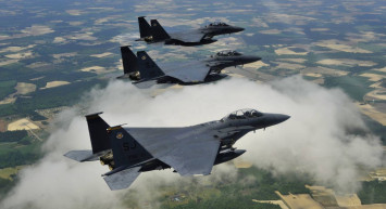 Akdeniz’de ABD uçağı düştü: Çok sayıda kişi hayatını kaybetti