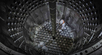 Akkuyu Nükleer Enerji Santrali’nde ilk üniteye temsili nükleer yakıt yüklendi