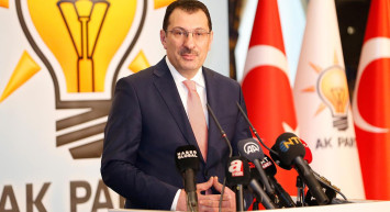 AK Parti Genel Başkan Yardımcısı’ndan yeni açıklama: Parti üyelik aday başvuruları uzatıldı