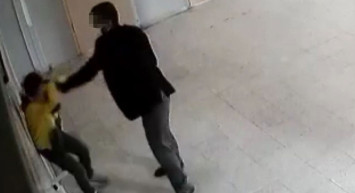 Aksaray'da Öğretmenden Dayak Yiyen Çocuk İlk Kez Konuştu: Ben Bu Kazağı Yakacağım