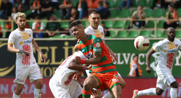 Alanyaspor son dakikada evinde güldü: Kayserispor'u mağlup etti