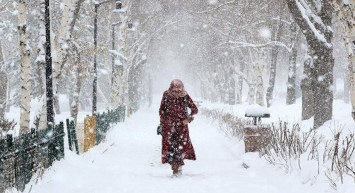 Alarma geçildi... İstanbul'da sefer saatleri düzenlendi, okullar tatil edildi: 10 11 12 13 ve 14 Mart tarihleri için Valilik'ten son dakika açıklaması