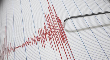Alaska’da 7.4 şiddetinde deprem