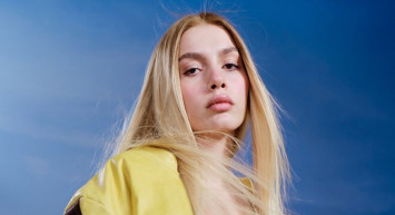 Aleyna Tilki’den yatak pozlarını paylaştı! Üzümlü yatak pozları sosyal medyayı salladı