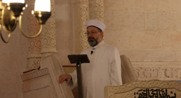 Ali Erbaş: Koronavirüs Bu Asrın En Büyük İmtihanı