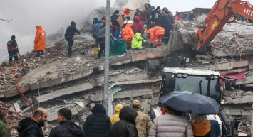 Alman arama kurtarma personeli Türkçe konuştu: Zeynep Hanım, Daniel burada korkma