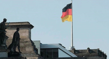 Almanya'da Çıkan Yangında Türk Anne ve Oğlu Hayatını Kaybetti