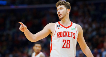 Alperen Şengün ABD'de göğüs kabarttı: NBA'de haftanın oyuncusu seçildi