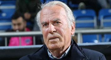 Altay Teknik Direktörü Mustafa Denizli'den Galatasaray Hakkında Dikkat Çeken Açıklamalar!