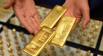 Altın fiyatları ne kadar oldu? Altın yatırımcıları zor durumda! Altın fiyatları en dip noktaya düştü!