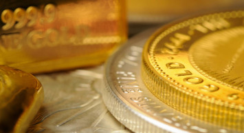 Altın fiyatlarında sakin seyir devam ediyor: Uzman isim 2024 yılı için uyardı