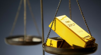 Gram Altında Tarihi Zirve: Kapalıçarşı'da 3.045 TL'yi Gördü!