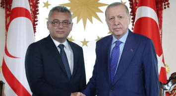 Ankara-Lefkoşa hattında geçmiş olsun görüşmesi