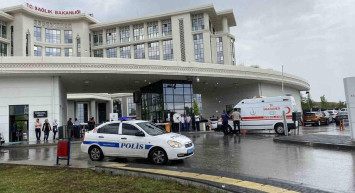 Ankara Sağlık Bakanlığı önünde kendimi patlatırım diyen sağlık çalışanı ne oldu, kimdir? SON DAKİKA! Ankara Sağlık Bakanlığında neler oluyor?