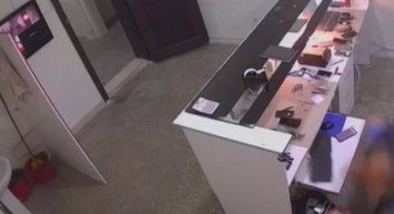 Ankara'da korkutan anlar: Tamir için bırakılan cep telefonu patladı!