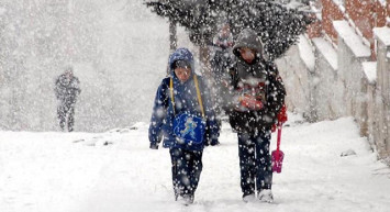 Ankara'da okullar tatil mi? 28 Mart 2022 yarın Ankara'da okullar tatil mi? Ankara Valiliği son dakika açıklamaları