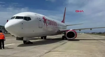Antalya Havalimanı'nda Corendon Havayolları'na ait uçağın tehlikeli inişi: Panik ve endişe