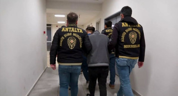 Antalya'da Hırsızlık Operasyonu: 3 Zanlı Tutuklandı