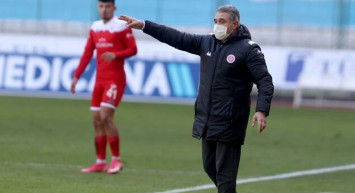 Antalyaspor Kayseri Engelini Aştı