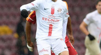 Antalyasporlu Doğukan Sinik transfer oldu mu? Hull City Doğukan Sinik’i kadrosuna katacak mı? Antalyaspor’dan Doğukan Sinik transferi için resmi açıklama yapıldı