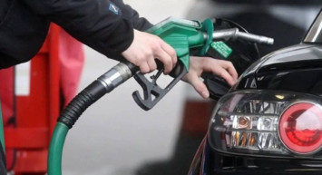 Araç sahiplerine müjde! Motorine indirim yapıldı! 26 Temmuz 2022 güncel akaryakıt fiyatları