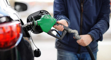 Araç sahiplerini ilgilendiren gelişme: Akaryakıt fiyatları bugün değişti