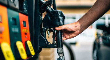 Araçlarda yakıt tasarrufu nasıl yapılır? Daha az yakıt parası ödemek ve araç yakıt tasarrufu için yapılması gerekenler