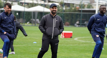 Arda Turan Lionel Messi’nin arkadaşını getiriyor: Dünya yıldızı Süper Lig’de boy gösterecek