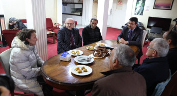 Arıkan, Emeklilerin Sığındığı Otelleri Ziyaret Etti: “20 Bin Lira Maaşla Geçinmek Mümkün Değil”