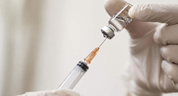 Aşı orucu bozar mı? Oruçluyken aşı yapılır mı? Diyanetten dikkat çeken aşı açıklaması!