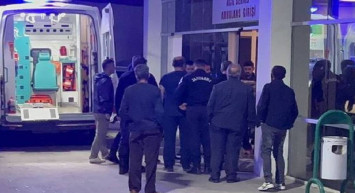 Askeri araç devrildi: Çok sayıda ekip bölgeye sevk edildi