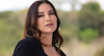 Aşkın Nur Yengi aldığı acı haberle yıkıldı, ünlü şarkıcının gözyaşları sel oldu