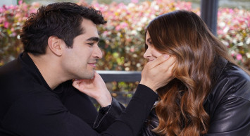 Aşkları Yalı Çapkını’nda başlamıştı: Beril Pozam ile Ersin Arıcı evleniyor