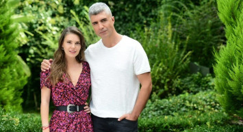 Aslı Enver Kendine Hayran Bıraktı! Yorum Yağmuruna Tutuldu