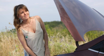 Aslı Enver'in bikinili pozları sosyal medyayı salladı! O pozlara beğeni yağdı