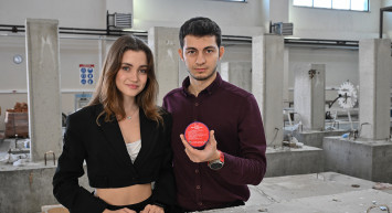 Asrın Felaketi mucit çıkardı: Depreme yakalanan üniversite öğrencisi enkaz dinleme cihazı icat etti