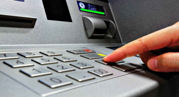 ATM'ler artık o işlem için de para kesiyor