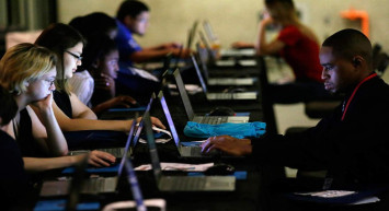 Avrupa’da kriz derinleşiyor: On binlerce kişi işten çıkarılacak