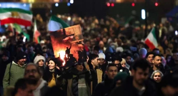 Avrupa’dan İran Uyarısı: “Derhal Ülkeyi Terk Edin”