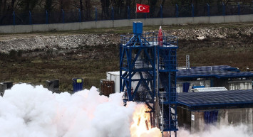 'Ay'a Sert İniş' Görevinde Kullanılacak Hibrit Roket Motorunun Testi Başarıyla Sonuçlandı