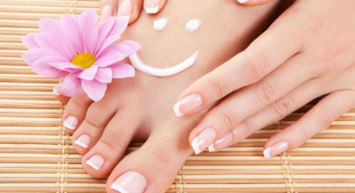 Ayak kokusunun nedenleri nedir, nasıl geçer? Ayak kokusunu gideren doğal yöntemler