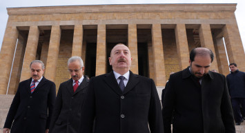 Azerbaycan Cumhurbaşkanı Aliyev’den Anıtkabir ziyareti!