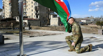 Azerbaycan'dan Atatürk'e Büyük Saygı! Zafer Günü Kutlamaları Başladı