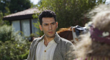 Aziz sezon finali ne zaman? Aziz dizisi yeni sezonda devam ediyor mu? Aziz dizisinden izleyiciyi sevindiren haber