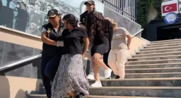 Bahçelievler'de Büyük Hırsızlık: 12 Milyon Lira ve 3 İstiklal Madalyası Çalındı