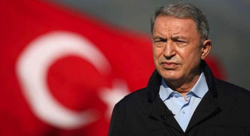 Bakan Akar Yunanistan’a ateş püskürdü: Tarihten ders alın, yeni maceralara girmeyin